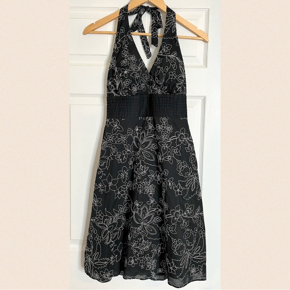 White House Black Market Black Embroidered Halter Fit & Flare Dress size 2